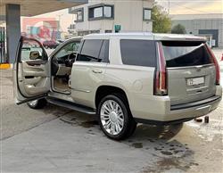 كاديلاك اسكاليد